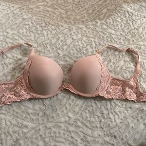 Victorias Secret Dream Angels push-up bra in blush pink.